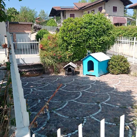 Dom wakacyjny Al Civico 20 Casa Vacanze Appartamento Panorama Barolo